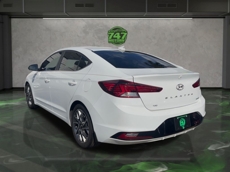 2020 Hyundai Elantra