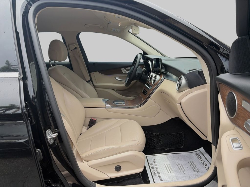 2020 Mercedes-Benz GLC