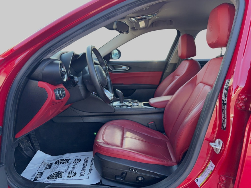 2021 Alfa Romeo Giulia
