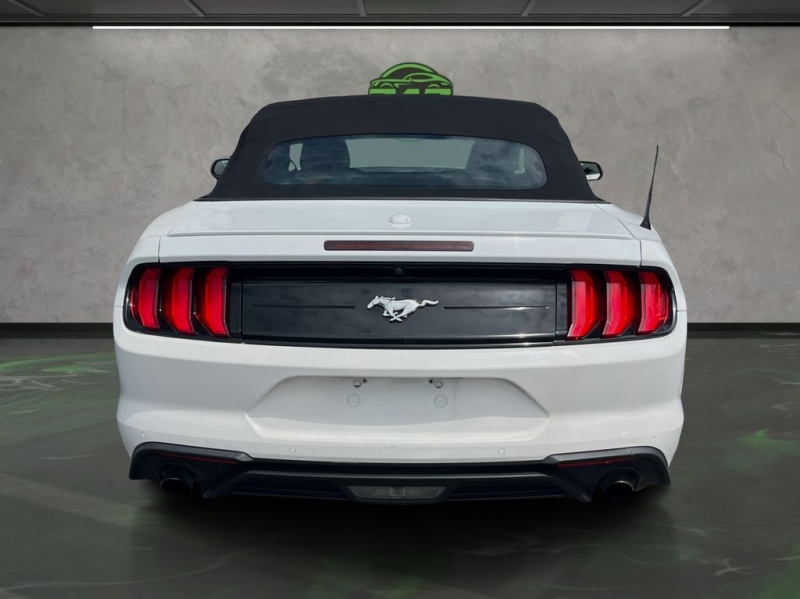 2022 Ford Mustang