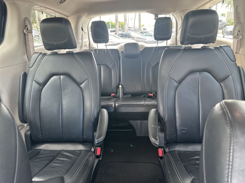 2022 Chrysler Pacifica