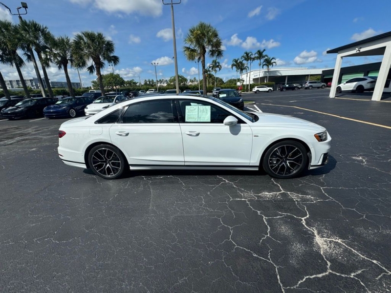 2021 Audi A8