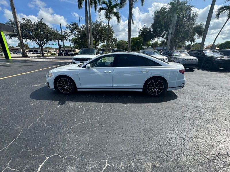 2021 Audi A8