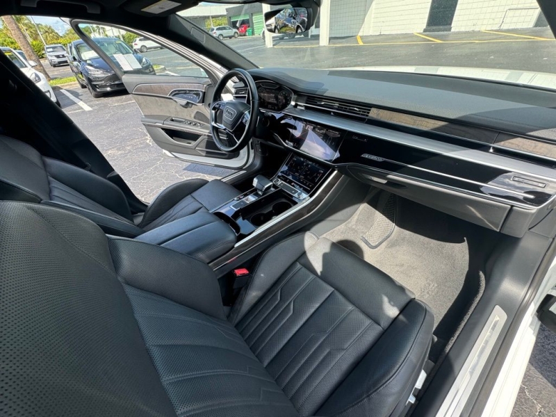 2021 Audi A8