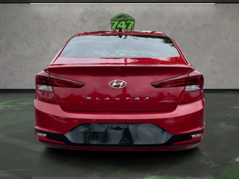 2020 Hyundai Elantra