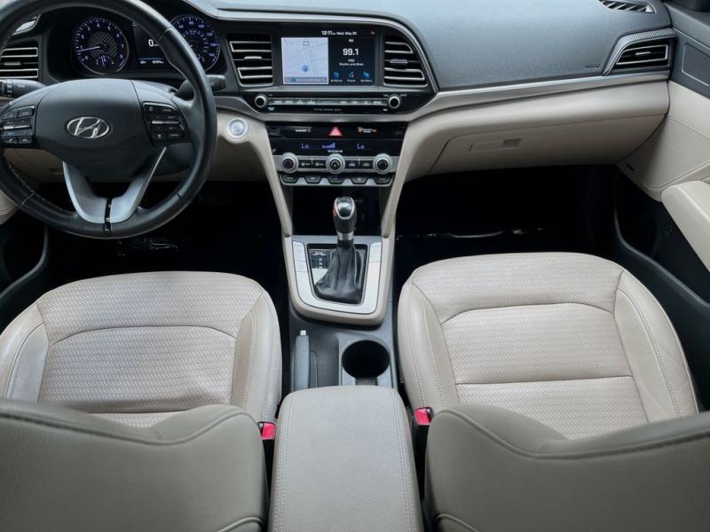 2020 Hyundai Elantra