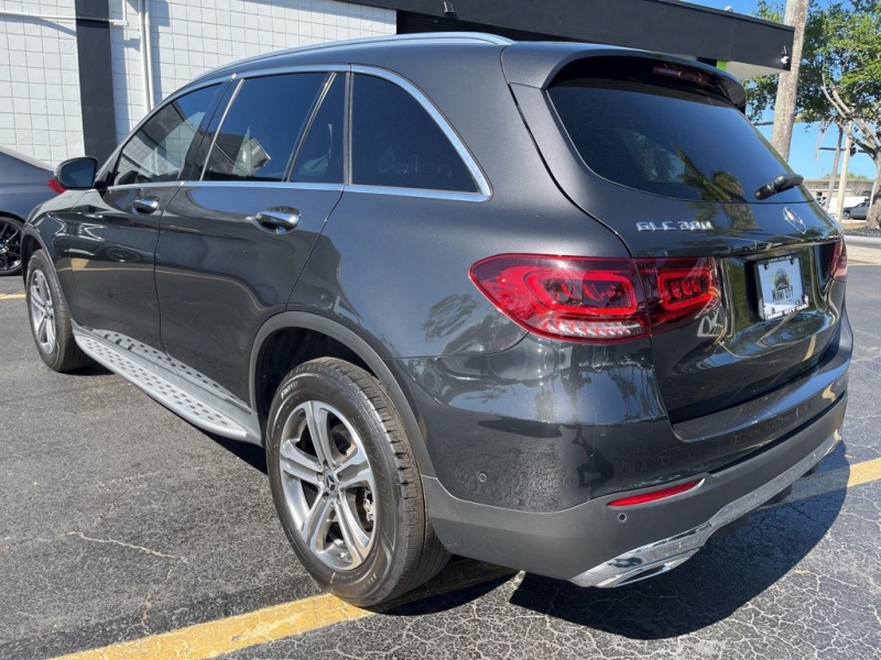 2021 Mercedes-Benz GLC