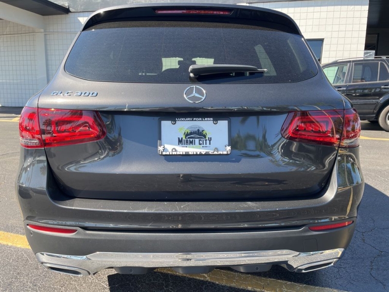 2021 Mercedes-Benz GLC