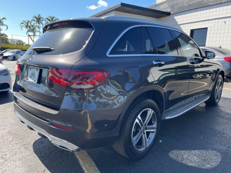 2021 Mercedes-Benz GLC