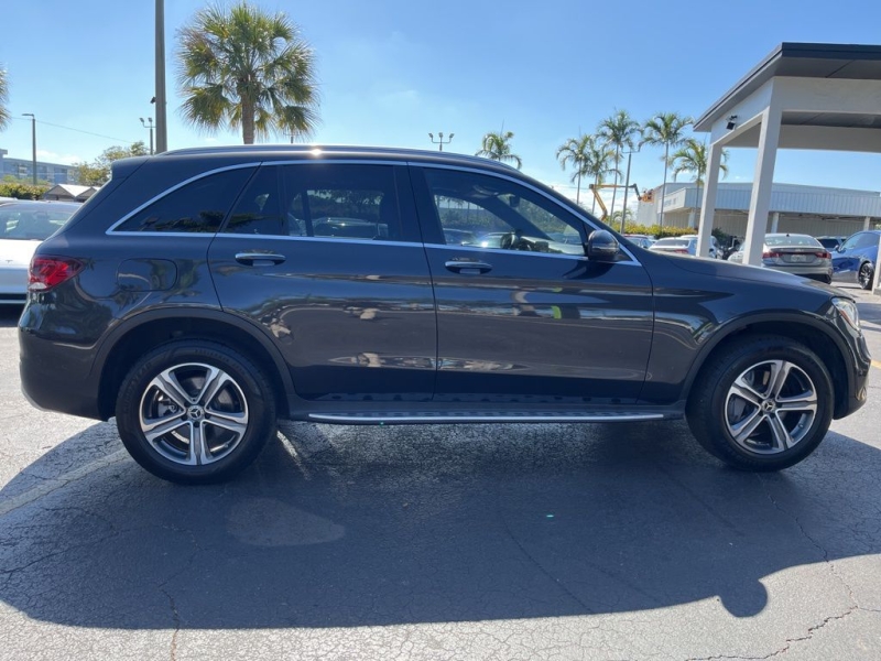 2021 Mercedes-Benz GLC