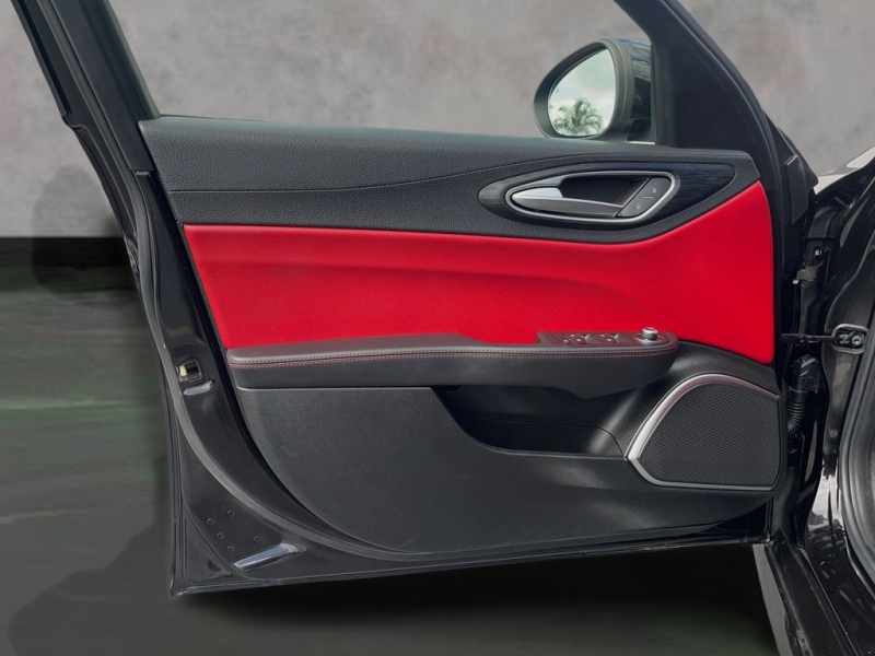 2021 Alfa Romeo Giulia