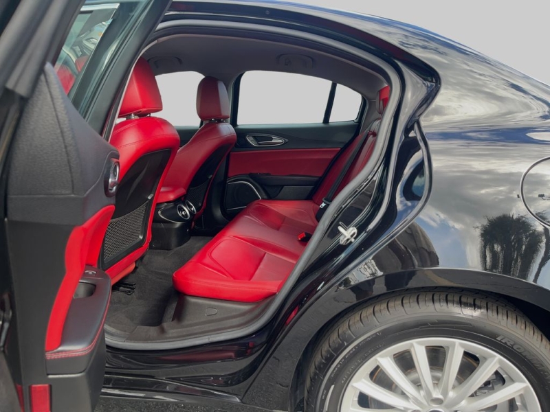 2021 Alfa Romeo Giulia