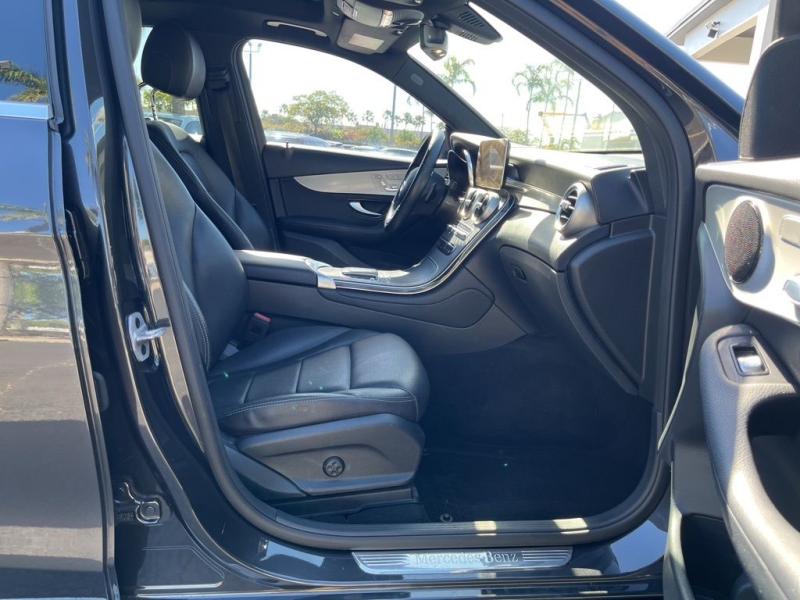2021 Mercedes-Benz GLC