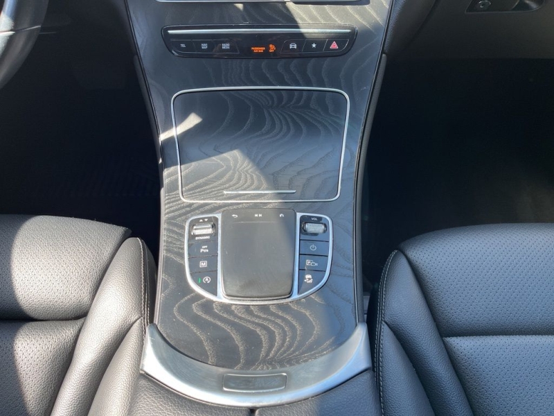 2021 Mercedes-Benz GLC