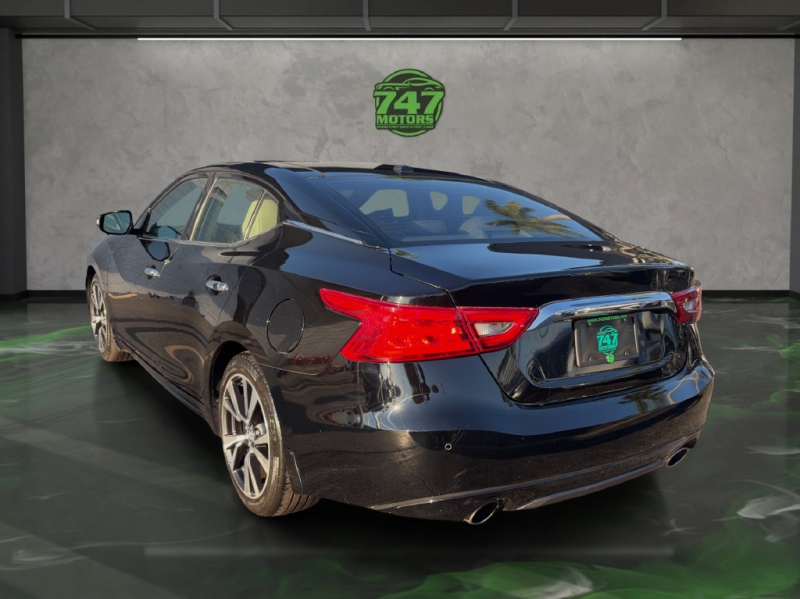 2017 Nissan Maxima