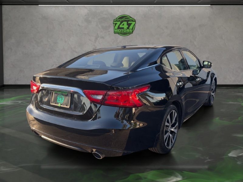 2017 Nissan Maxima