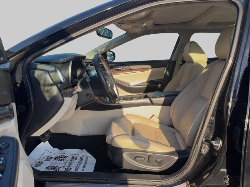 2017 Nissan Maxima