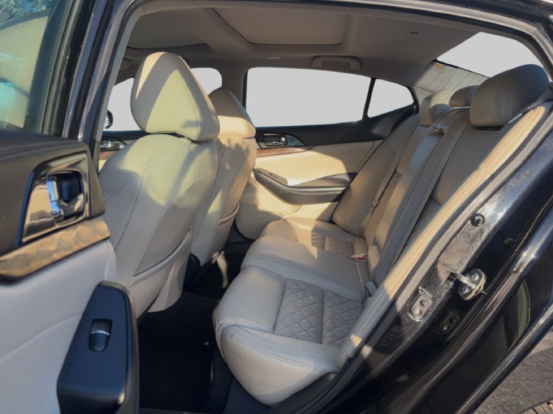 2017 Nissan Maxima