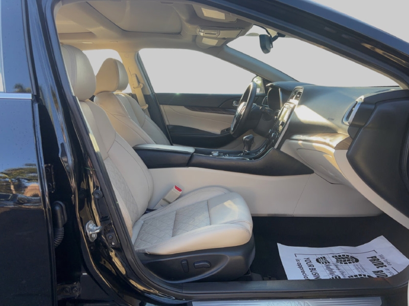 2017 Nissan Maxima
