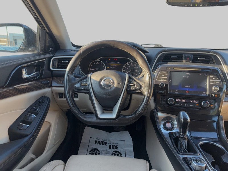 2017 Nissan Maxima