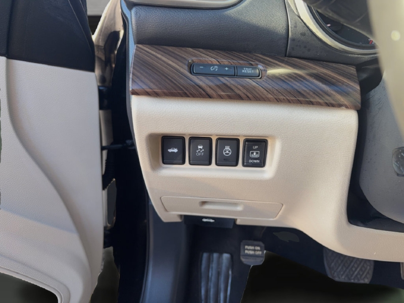2017 Nissan Maxima