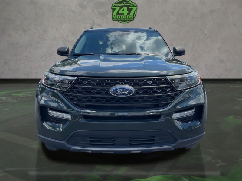 2021 Ford Explorer