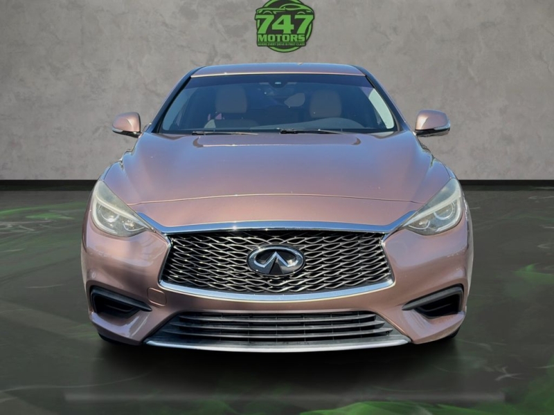 2018 INFINITI QX30