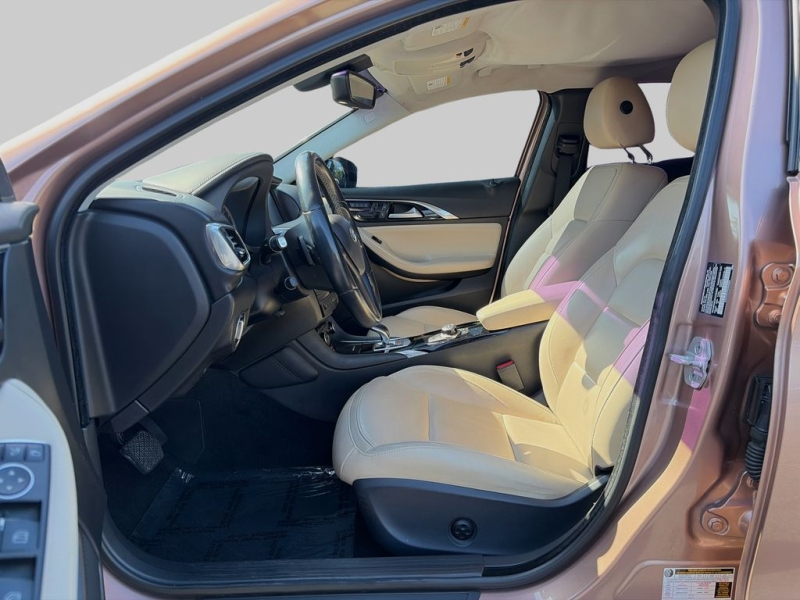 2018 INFINITI QX30
