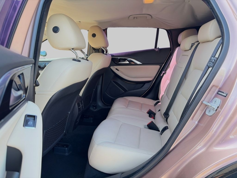 2018 INFINITI QX30