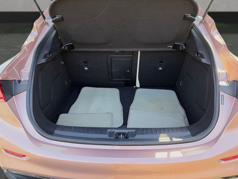 2018 INFINITI QX30