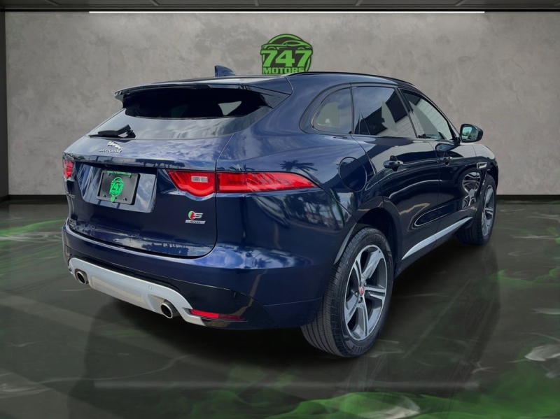2018 Jaguar F-PACE