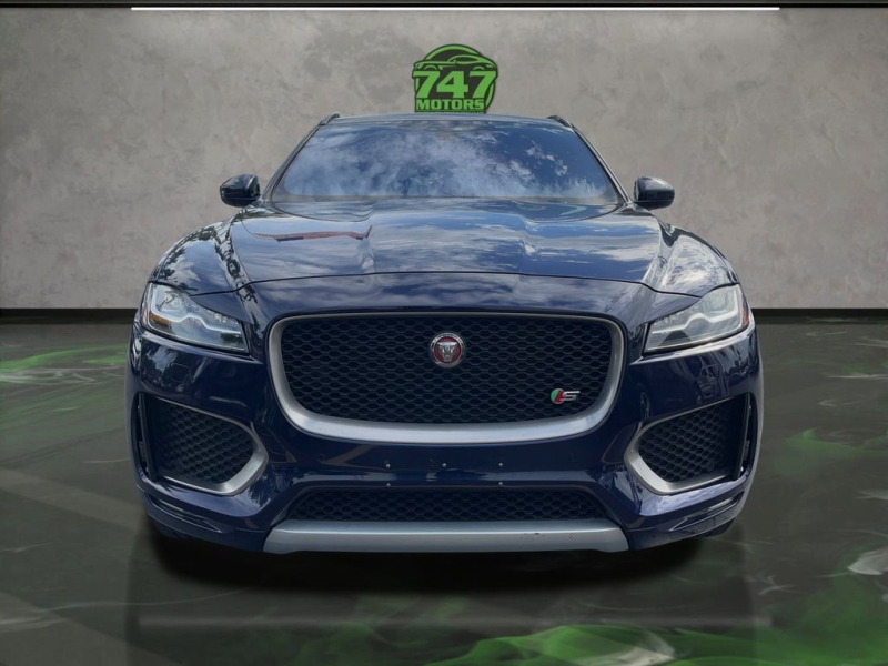 2018 Jaguar F-PACE