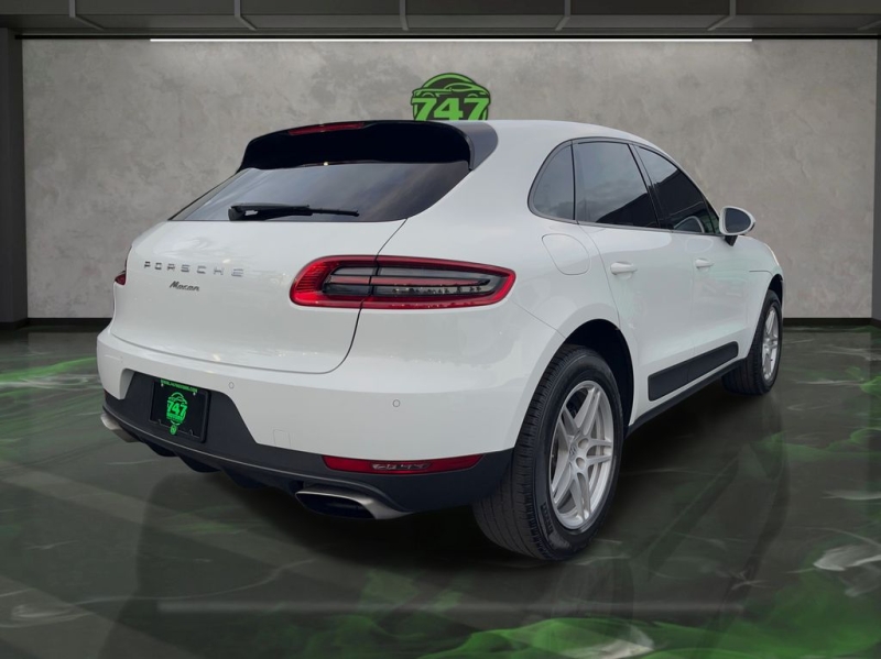 2018 Porsche Macan