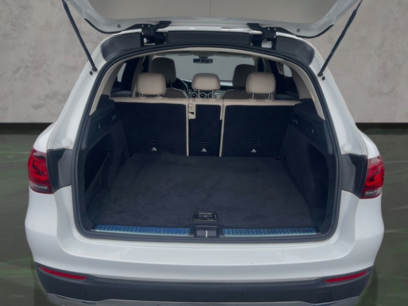 2021 Mercedes-Benz GLC