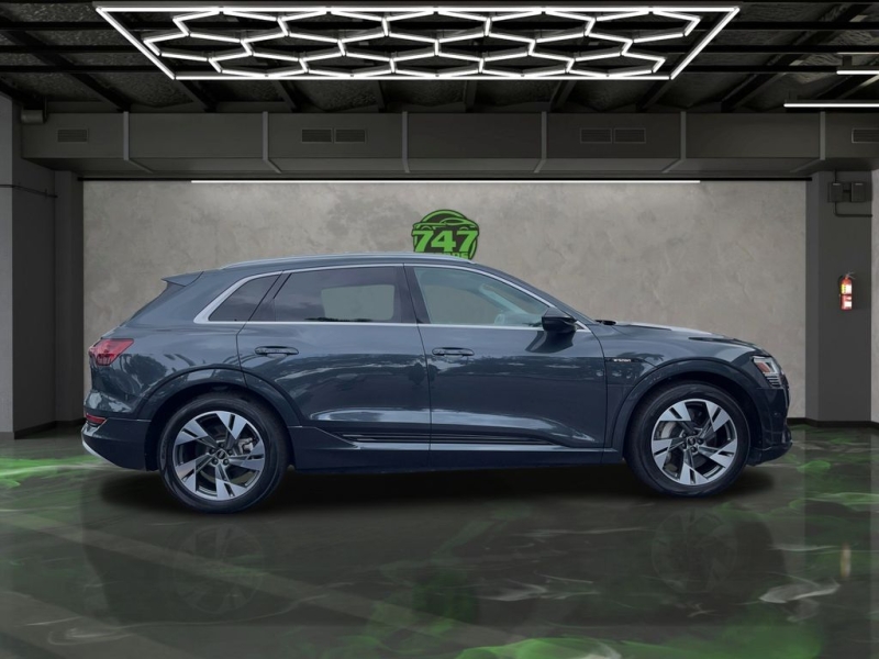 2021 Audi e-tron