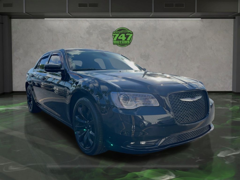 2020 Chrysler 300