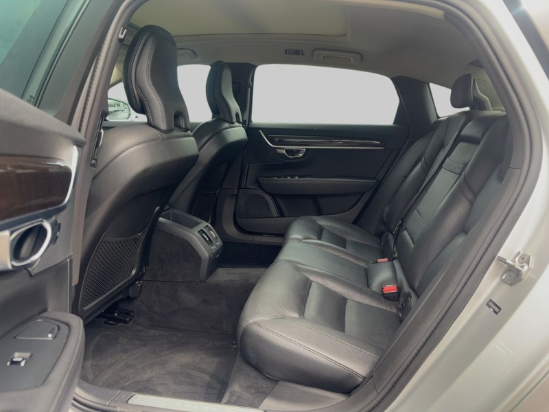 2019 Volvo S90