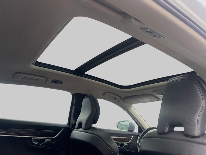 2019 Volvo S90