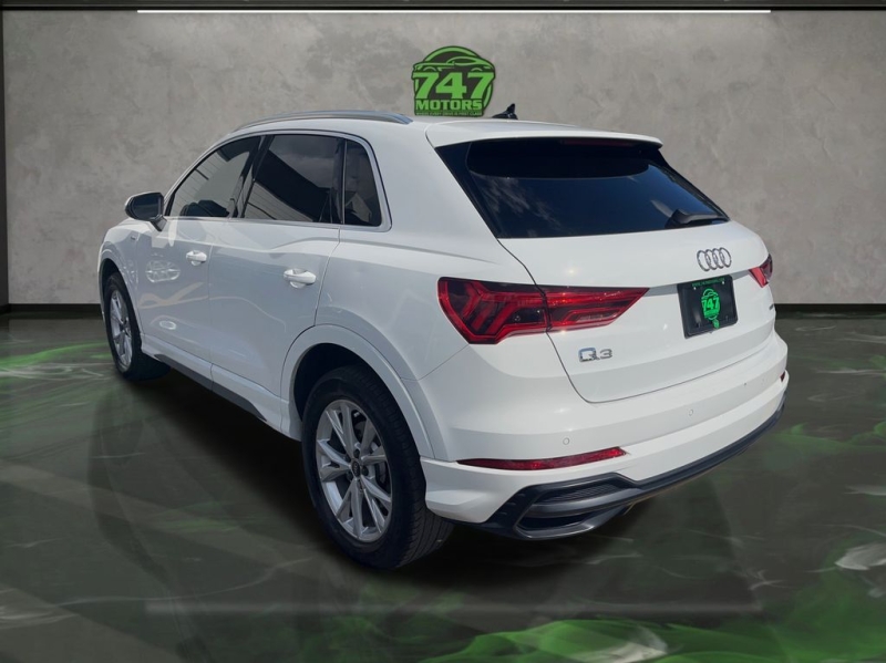 2022 Audi Q3