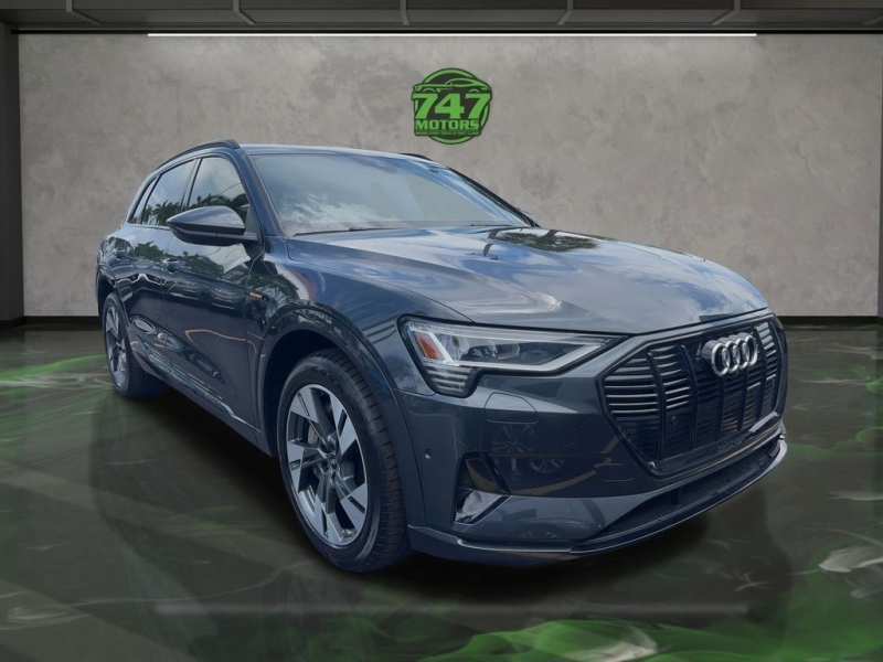 2022 Audi e-tron