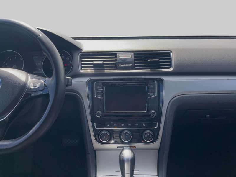 2019 Volkswagen Passat