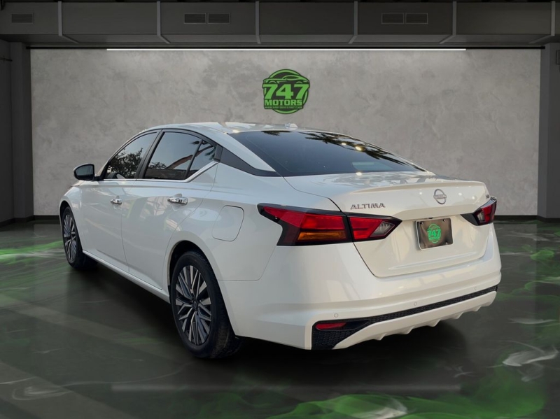 2023 Nissan Altima