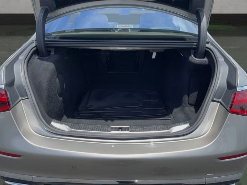 2023 Mercedes-Benz S-Class