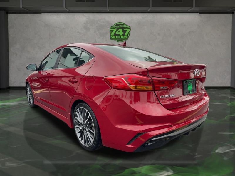 2018 Hyundai Elantra