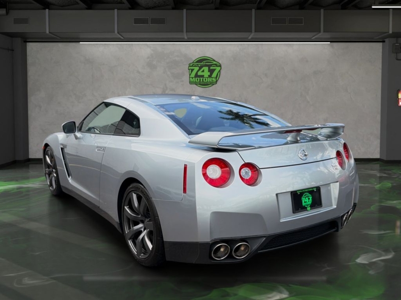 2009 Nissan GT-R