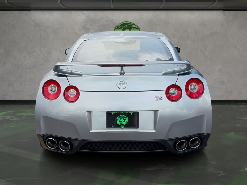 2009 Nissan GT-R