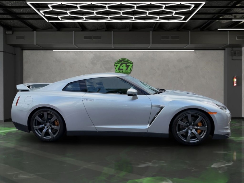 2009 Nissan GT-R