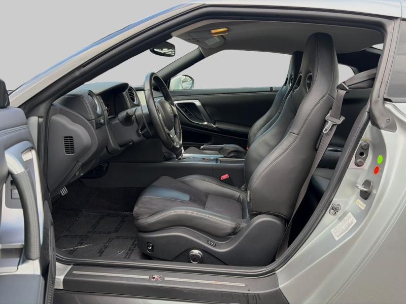 2009 Nissan GT-R
