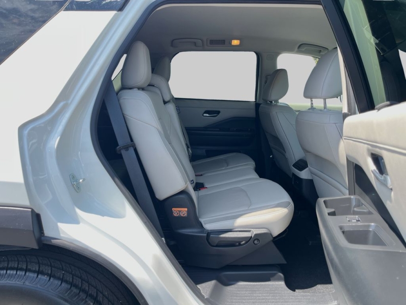 2022 Nissan Pathfinder