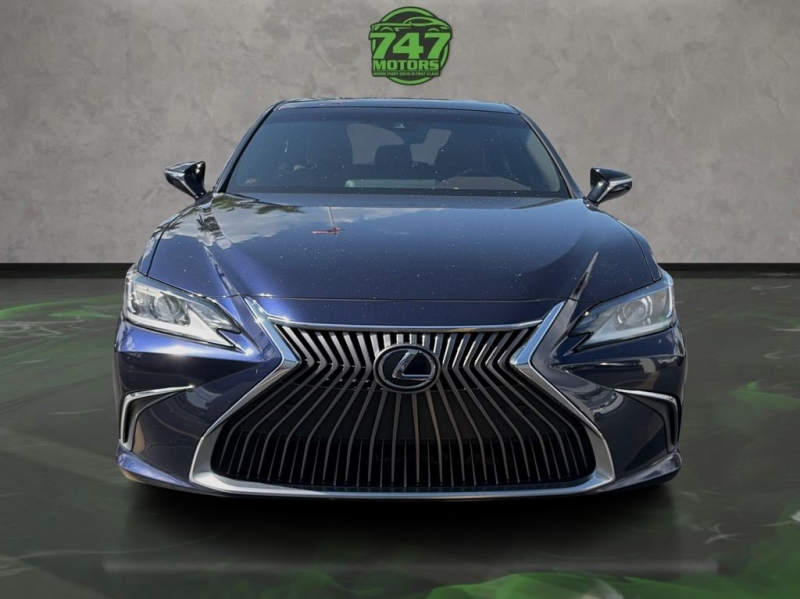 2020 Lexus ES